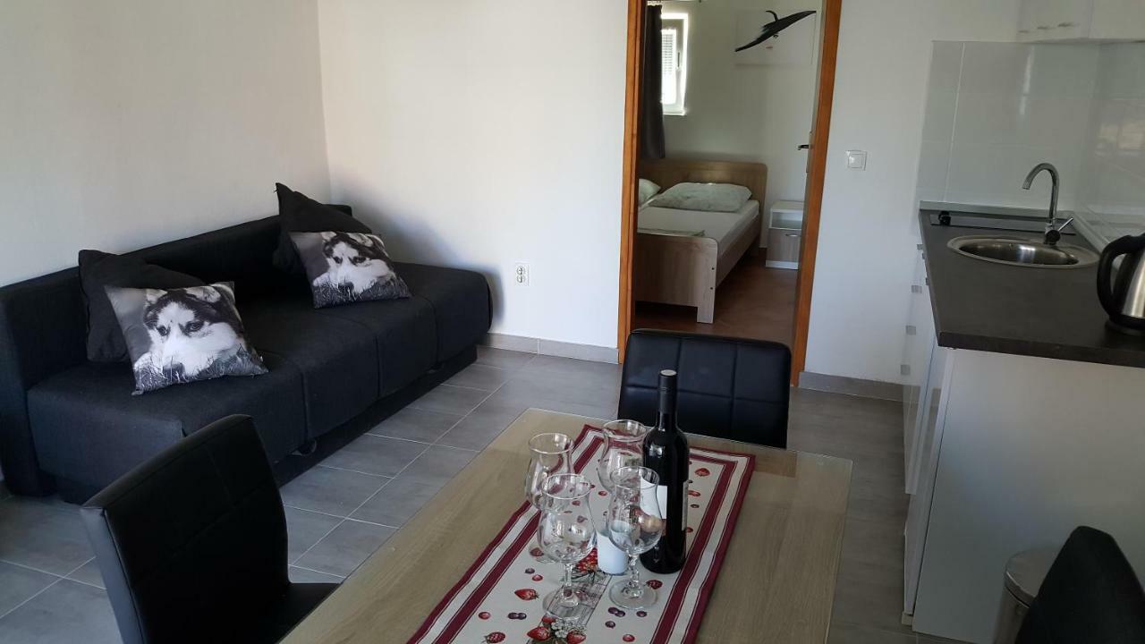 Apartman Luka Daire Vodice Dış mekan fotoğraf