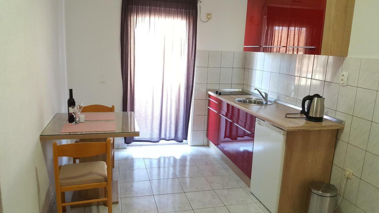 Apartman Luka Daire Vodice Dış mekan fotoğraf